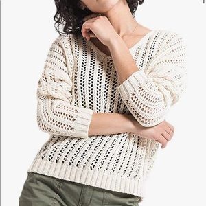 Pretty off white sweater